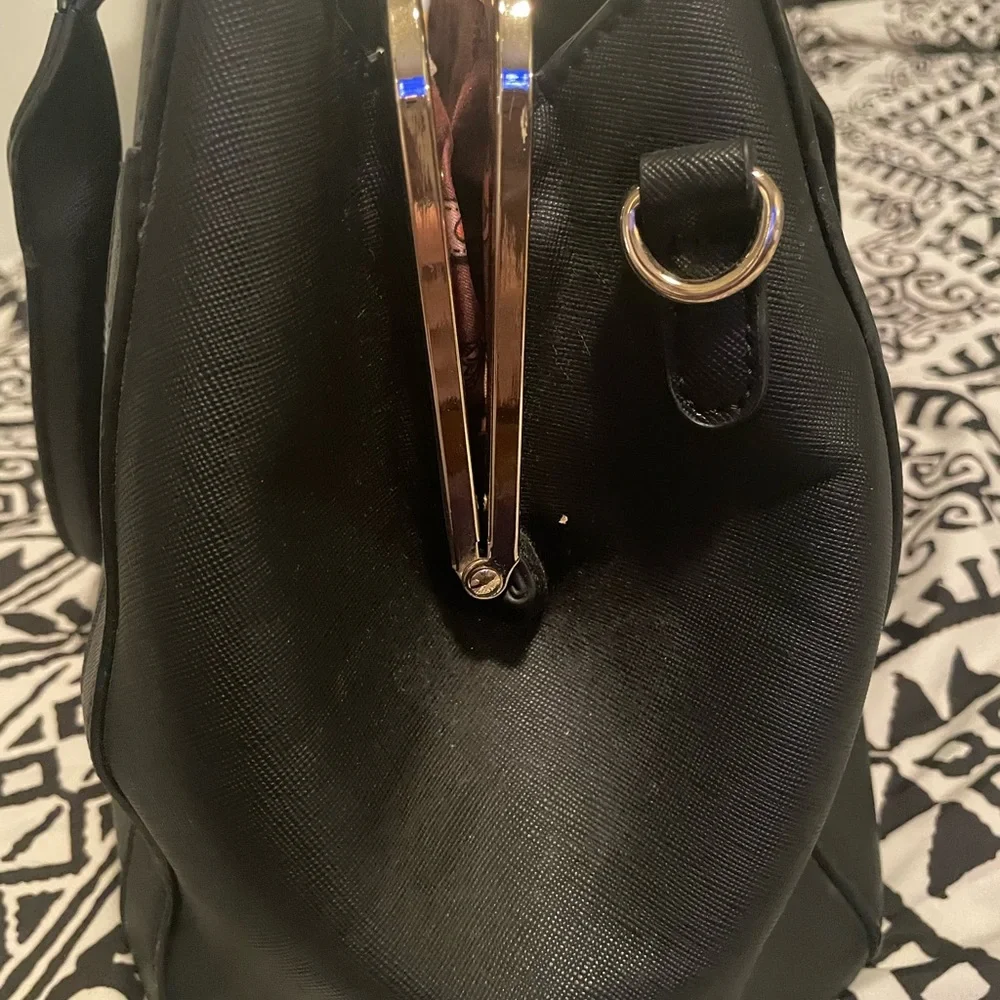 Lovely Purse 👜 - Picture 8 of 16